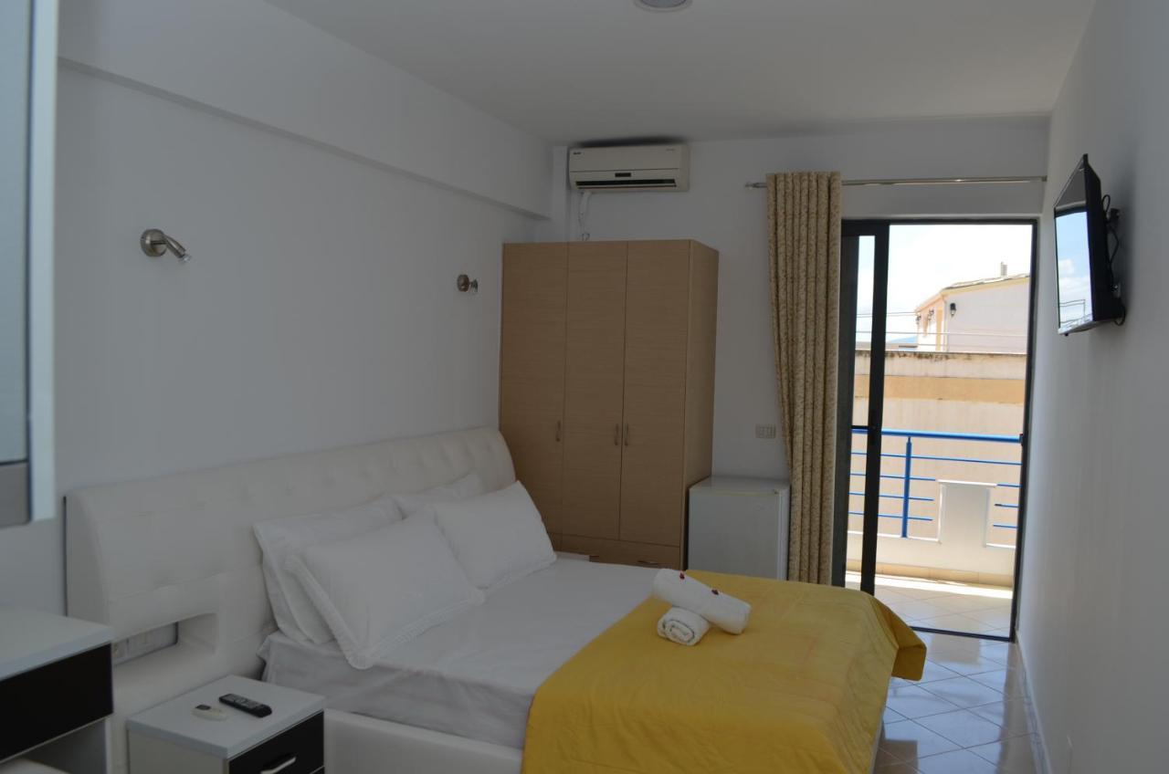 Noah Apartaments Саранде Екстериор снимка
