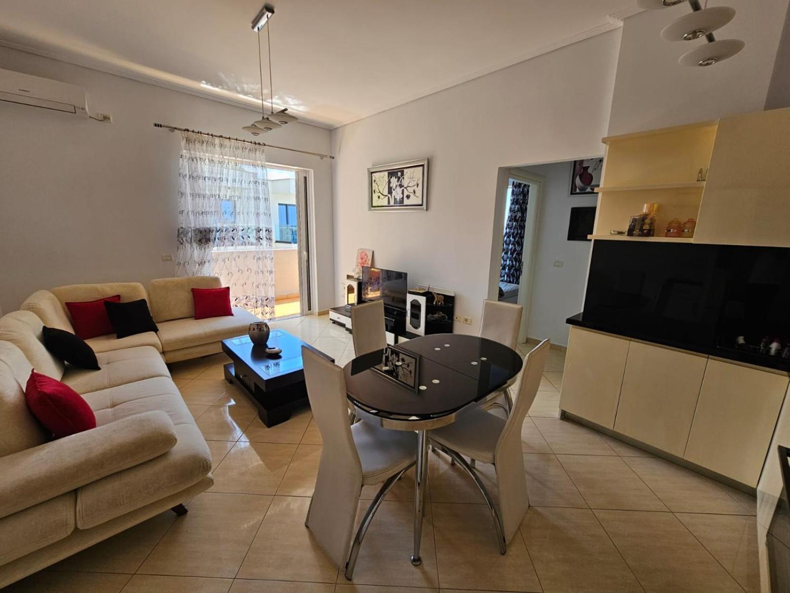 Noah Apartaments Саранде Екстериор снимка